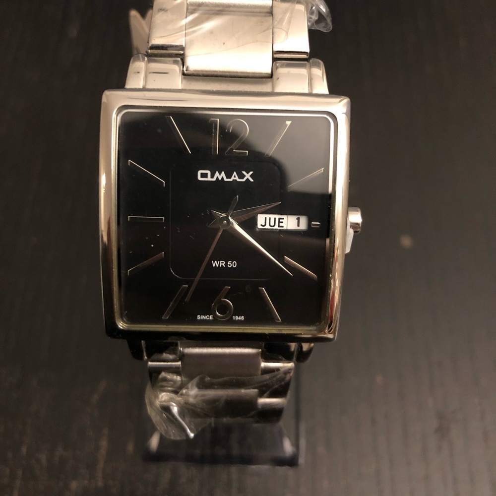 Omax Men Watch Stainless Quartz Vintage Silver Color Brand New For Men’s